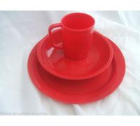 RED LIGHTWEIGHT POLY POLYPROPYLENE PLASTIC UNBREAKABLE CAMPING MUG BOWL & PLATE SET