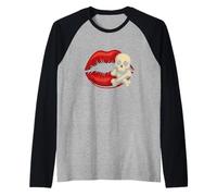 Red Lips Skull Crossbones Edgy Tattoo Style Poison Kiss Raglan Baseball Tee
