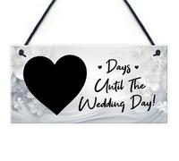 Red Ocean Days Until The Wedding Day - Wedding Countdown Plaque For Bride To Be - Engagement Gifts For Friend Fiance - Mr And Mrs