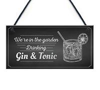 RED OCEAN In The Garden Drinking Gin & Tonic Wall Hanging Plaque Shabby Chic Decor Alcohol Sign Friendship Gift
