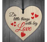 Red Ocean Little Things Big Love Wooden Hanging Heart Plaque