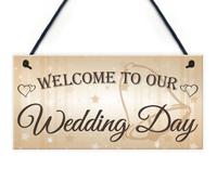 Red Ocean Wedding Welcome Sign Guests