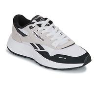 Reebok Classic Shoes (Trainers) CLASSIC LEATHER 2400 in White 4.5