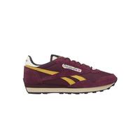 Reebok Unisex Aztec II Trainers, Black Cherry Alabaster Grit Gold, 35 EU