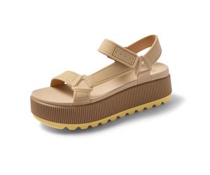 Reef Water Rem Higher Women's Sandals Pale Banana Yellow Water Friendly Shoes Size 5