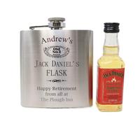 Regalo Silver JD Design Hip Flask (Tennessee Fire 5cl, Magnetic Box) | Regalo personalised silver JD design hip flask with one Jack Daniel's 5cl miniature; optional magnetic gift box.