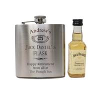 Regalo Silver JD Design Hip Flask (Tennessee Honey 5cl, Magnetic Box) | Regalo personalised silver JD design hip flask with one Jack Daniel's 5cl miniature; optional magnetic gift box.
