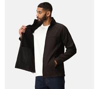 Regatta Professional Men's Uproar Interactive Wind Resistant Softshell, All Black, size Small