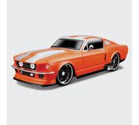 Remote Control 1967 Ford Mustang in 1:24 Scale by Maisto
