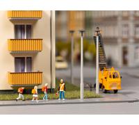 Replica Street lights (x8) OO/HO Gauge Auhagen 41661