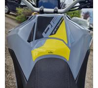 Resin Bike Motorcycle Stickers Compatible with Suzuki V-Strom 800 DE 2023-2025. Tank Protection Against Bumps and Scratches. 3D Resin Coated Sticker (Grey)