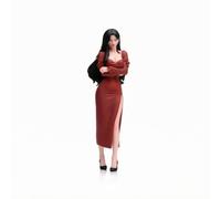Resin Figure Miniature Figurine Model Statue Sculpture With Realistic Facial Features And Crossed Arms Stance Suitable for Diorama Scenes Desktop Display Collector Shelves Hobby Collections