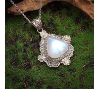 Retro moonstone necklace, holiday and daily wear accessories | A variety of resurrection styles, suitable for daily life, party queues, vacations, and birthday gift accessories