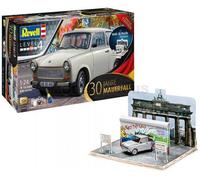 Fall of The Berlin Wall Trabant 601S Gift Set 30th Anniversary 1:24 Plastic Kit