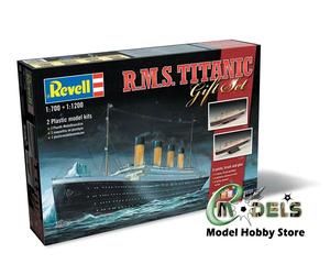 Revell 2 x 1/700 and 1/1200 Gift-Set R.M.S. Titanic # 05727 - Plastic Model Kit