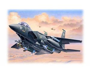 Revell 63972 US F-15E Strike Eagle & Bombs Model Set (1:144 Scale)