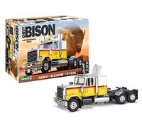 Revell 17471 - 1/32 Chevy Bison Semi Truck - New