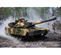 Revell 63346 US M1A2 Abrams Model Set (1:72 Scale)