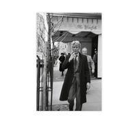 RHFWEC David Bowie Walking Along Madison Avenue, New York Canvas Poster Wall Art Decor Print Picture Paintings for Living Room Bedroom Decoration 08x12inch(20x30cm)