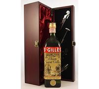 Rhum Saint Gilles 1960's in a silk lined wooden box with four wine accessories, 1 x 700ml
