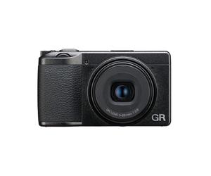 RICOH GR IIIx HDF, Expansion model of the existing GR series with a built-in Highlight Diffusion Filter, Digital Compact Camera with 24MP APS-C Size CMOS Sensor, 40mmF2.8 GR Lens (in the 35mm format)