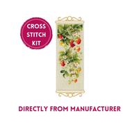 RIOLIS Counted Cross Stitch Kit With Wooden Hangers 1551 Strawberry, Wall Art