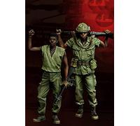 Risjc 1:35 Vietnam War US Army resin soldier model (2 people) unpainted and unassembled miniature model kit/R51589