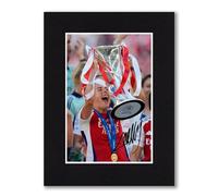 RJR PRINTS Chloe Kelly Arsenal Ladies 2025 Champions League Winner Signed 8x6 Inch Mounted Photo Print With Pre Printed Signatures That Would Make A Great Gift For Any Fan And Is Ready To Be Framed.