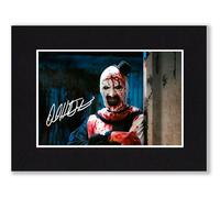 RJR PRINTS David Howard Thornton As Art The Clown, Terrifier Signed 8x6 Inch Mounted Photo With Pre Printed Autographs That Would Make A Great Gift For Any Fan And Is Ready To Be Framed.