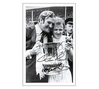 RJR PRINTS Don Revie & Billy Bremner - Leeds United Signed 6X4 Inch Photo With Print Pre Printed Signature Football Autograph Gift