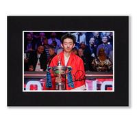 RJR PRINTS Wu Yize 2026 World Snooker Champion Signed 8x6 Inch Mounted Photo Print With Pre Printed Signature That Would Make A Great Gift For Any Fan And Is Ready To Be Framed