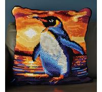 RKFLGEW Latch Hook Kits for Adults Cartoon Penguin Pillowcase Sewing Making Kits DIY Crochet Yarn Kits Embroidery Kits Pillowcase/Cushion Cover Making Kitsaies D'Oreiller/Housses De Coussin 43x43cm