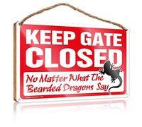 RLVH Sarcastic Signs Keep Gate Closed No Matter What The Bearded Dragons Say Wooden Sign Porch Signs And Decor Outdoor Bar Signs For Man Ca(20X30CM)