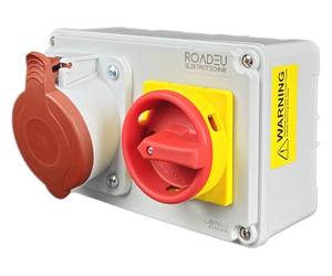 RoadEu - Switched 16Amp Socket 5P 415V - 3 Phase CEE Socket with Padlockable Power Isolator. IP44