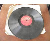 Robert Trognée - Robert Trognée et les gavroches montmartrois : je t'aime c'est tout ! (saint Granier - Gardoni) un amour comme le nôtre - slow fox (farel - Borel Clerc) - disque ultravox n° UV 3065