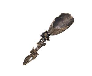 ROMISBABA Lotus-Shaped Decorative Tea Scoop Made of Brass, Elegant Chinese Style Kitchen Utensil and Desktop Adornment, for Tea Ceremony and Home Decoration