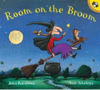 Room on the Broom (Picture Puffins)