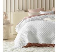 ROOM99 Molly Elegant Bedspread in White, 170 x 210 cm, Versatile Blanket as a Bed Throw or Sofa Throw Blanket for Bed and Sofa, Quilt Style, Ideal as Bedspread