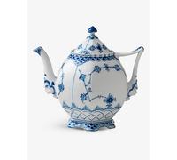 Royal Copenhagen Royal Copenhagen Blue Fluted Full Lace Porcelain Teapot 1L
