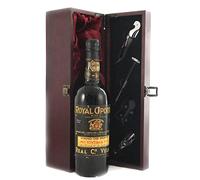 Royal Oporto Vintage Port 1967 in a silk lined wooden box with four wine accessories, 1 x 750ml