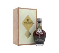 Royal Salute Platinum Jubilee / Richmond Brooch (Yellow) Blended Whisky