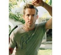 Ryan Reynolds Autograph Signed A4 Photo