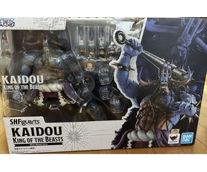 S.H.Figuarts ONE PIECE Kaido of the Beasts Human-Beast Form Figure / BANDAI