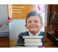 S/NVQ Level 2 Teaching Assistant's Handbook,