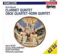 Sabine Meyer - Mozart: Clarinet Quintet in A Major / Oboe Quartet in F Major / Horn Quintet in E-Flat Major (UK Import)