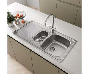 SÄUBER® 950 x 500mm Stainless Steel Kitchen Sink 1.5 Bowl, Inset Drop in Installation, Left Hand Drainer, Free Kitchen Strainer Wastes for Sinks