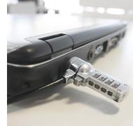 Safety Cable - 1.8 m cable, designed to connect devices, resistant and flexible, ideal for electrical applications.