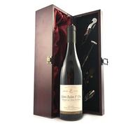 Saint-Aubin 1er Cru Les Murgers des Dents de Chien 2016 Domaine Gérard Thomas et Filles (White wine) vintage wine in a silk lined wooden box with four wine accessories, 1 x 750ml