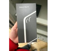 Samsung Galaxy Z Flip6 SM-F761B 17 cm (6.7") Dual SIM Android 14