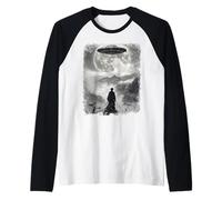 Samurai Watching UFO Arrive, Vintage Japanese Ukiyo-e Design Raglan Baseball Tee
